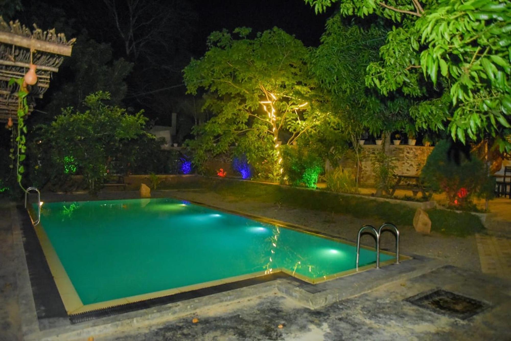 Lily Resort Udawalawe Kültér fotó