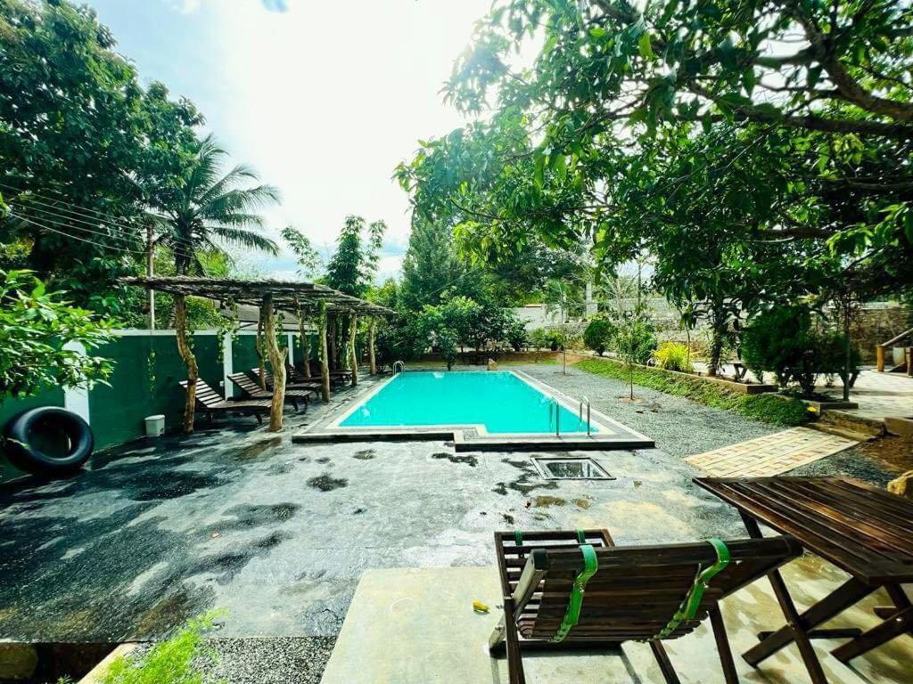 Lily Resort Udawalawe Kültér fotó