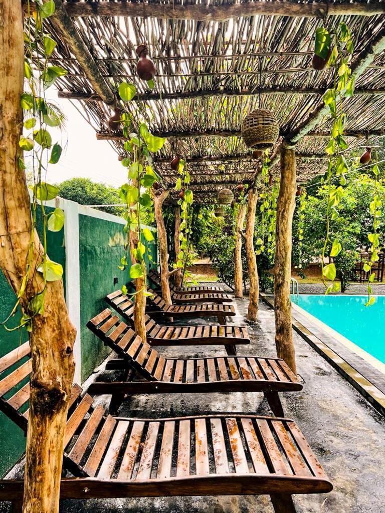 Lily Resort Udawalawe Kültér fotó