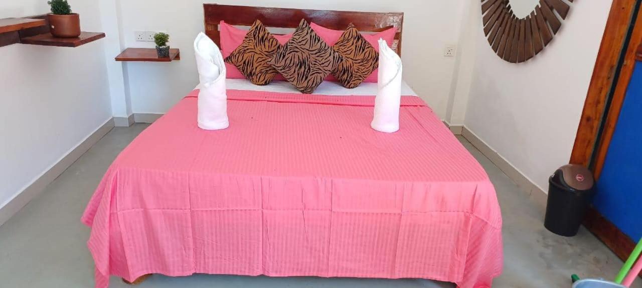 Lily Resort Udawalawe Kültér fotó